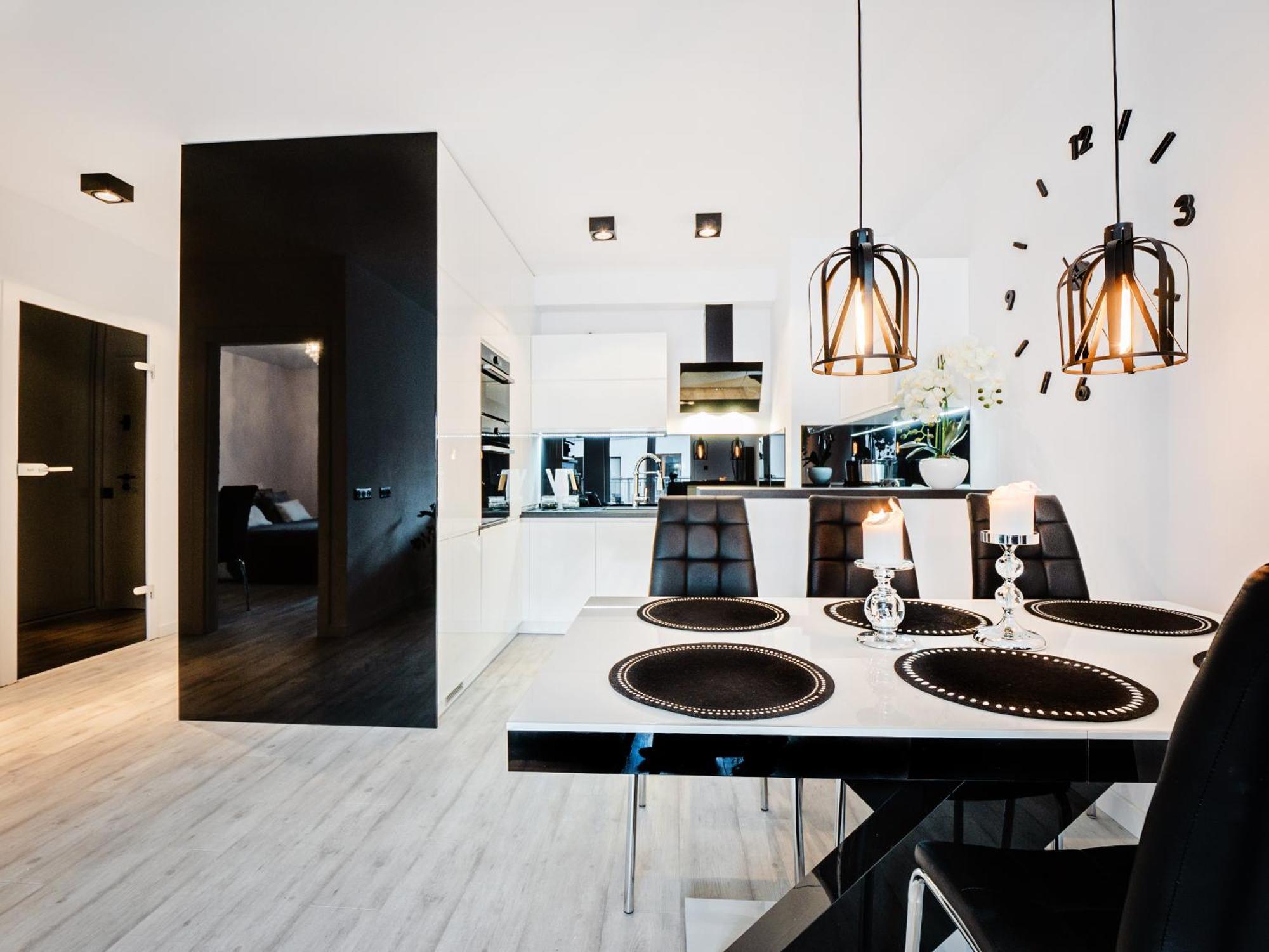 Apartamenty Homely Place Centrum - Stary Rynek - Parking พอซนาน ภายนอก รูปภาพ